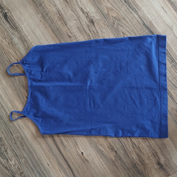 EUC Set of 5 basic stretch camis - Picture 6 of 9